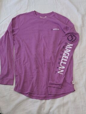 Magellan Outdoors Boyfriend Fit Long Sleeve T-shirt Medium